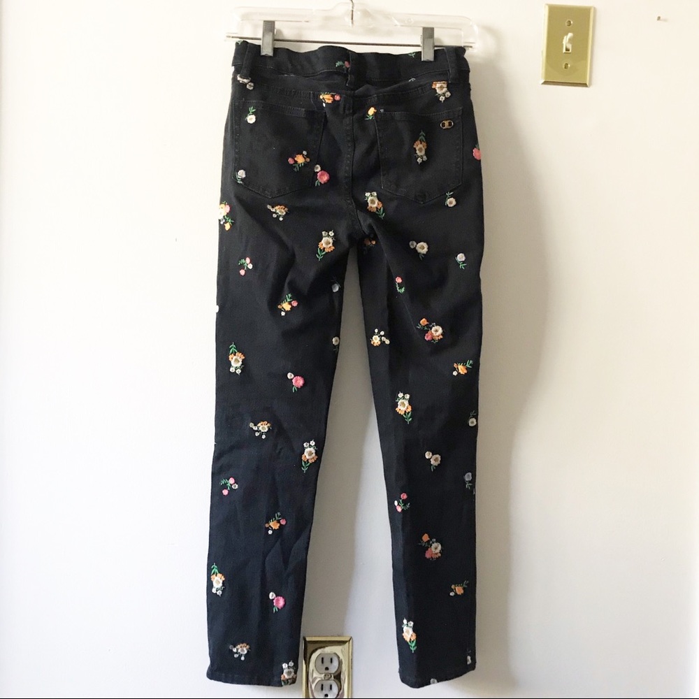 Tory Burch “Brindle Embroidered Jeans.” - Picture 2 of 6